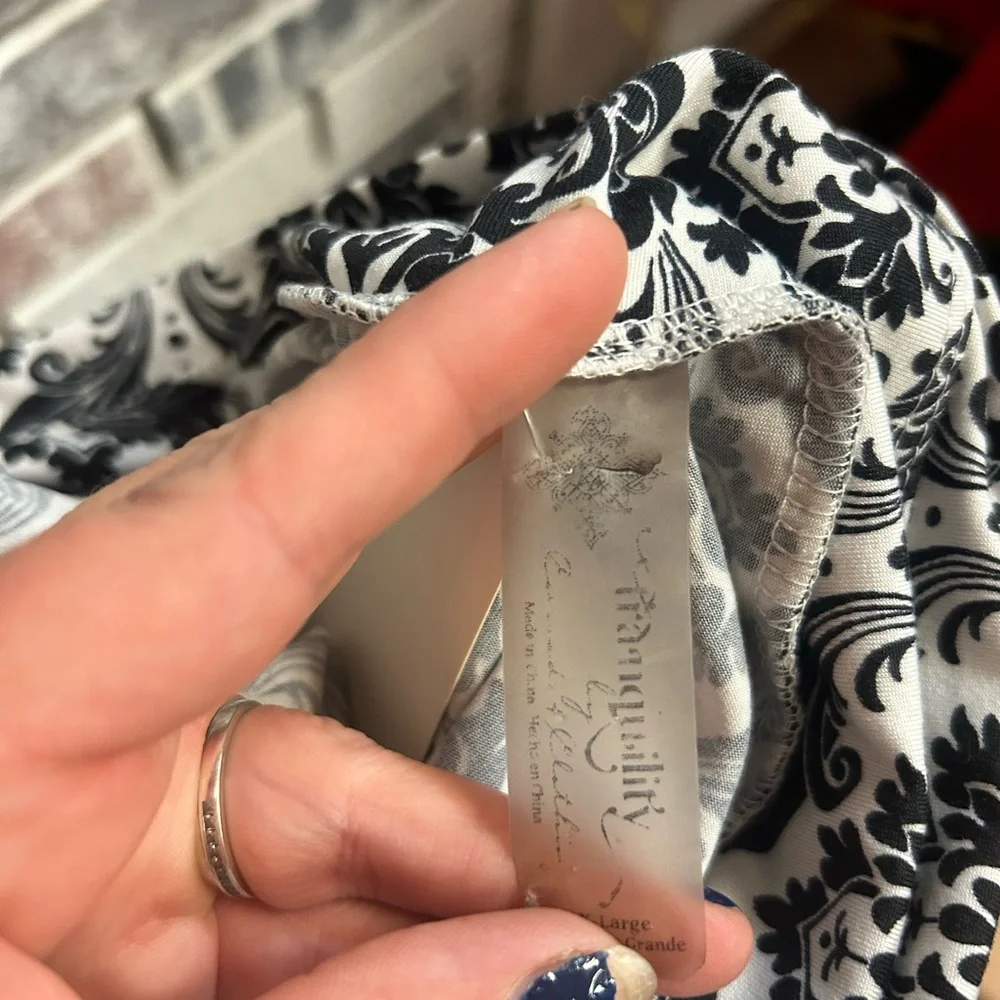 Tranquility Ladies Size XXl Black/White Skirt - Picture 4 of 7